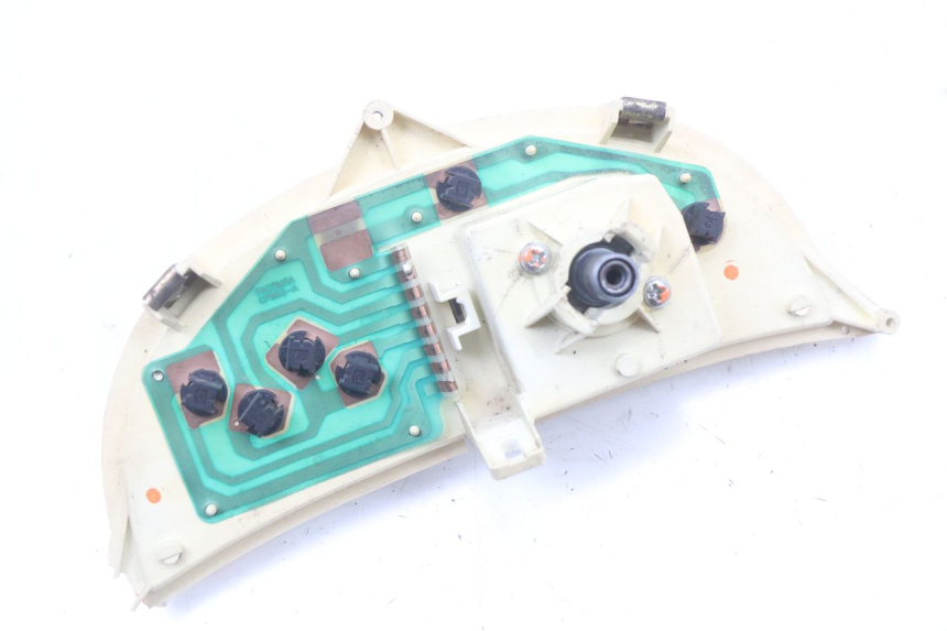 photo de TACHOMETER  PIAGGIO ZIP RST 50 (1996 - 1998) - Details der Befestigungspunkte