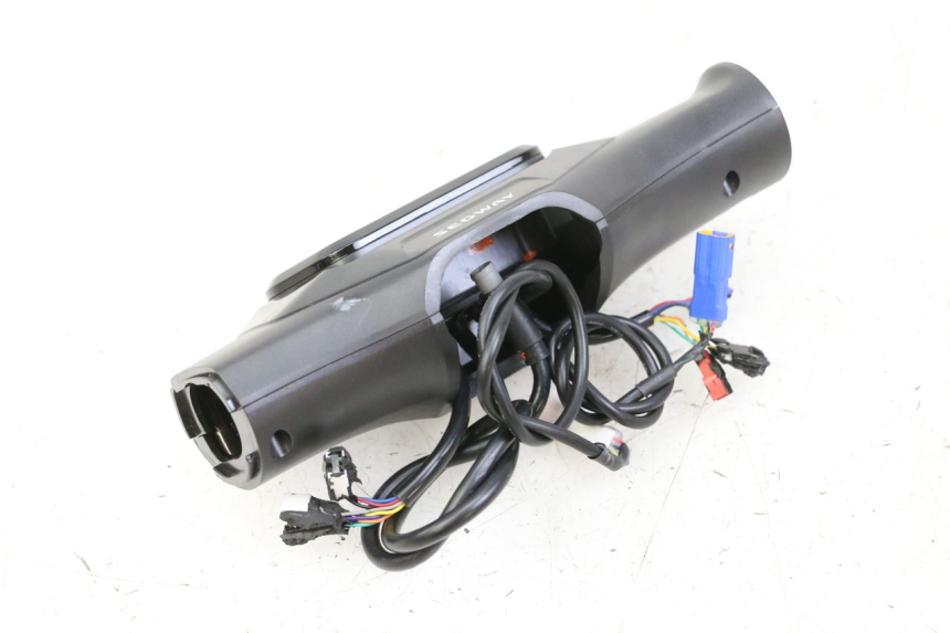 photo de TACHOMETER  SEGWAY NINEBOT ZT3 PRO 1 - Charakteristische Merkmale