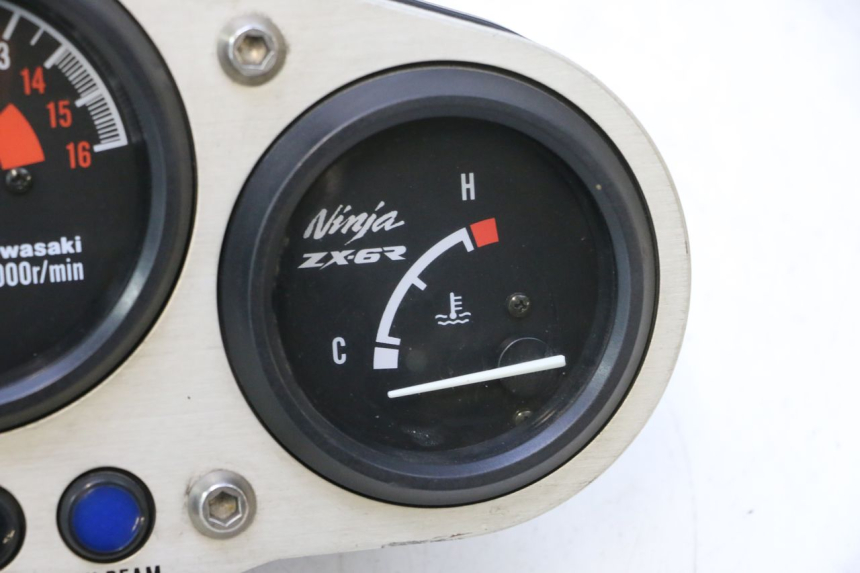 photo de TACHOMETER KAWASAKI ZX-6R ZX6R 600 (1995 - 1997) - Charakteristische Merkmale