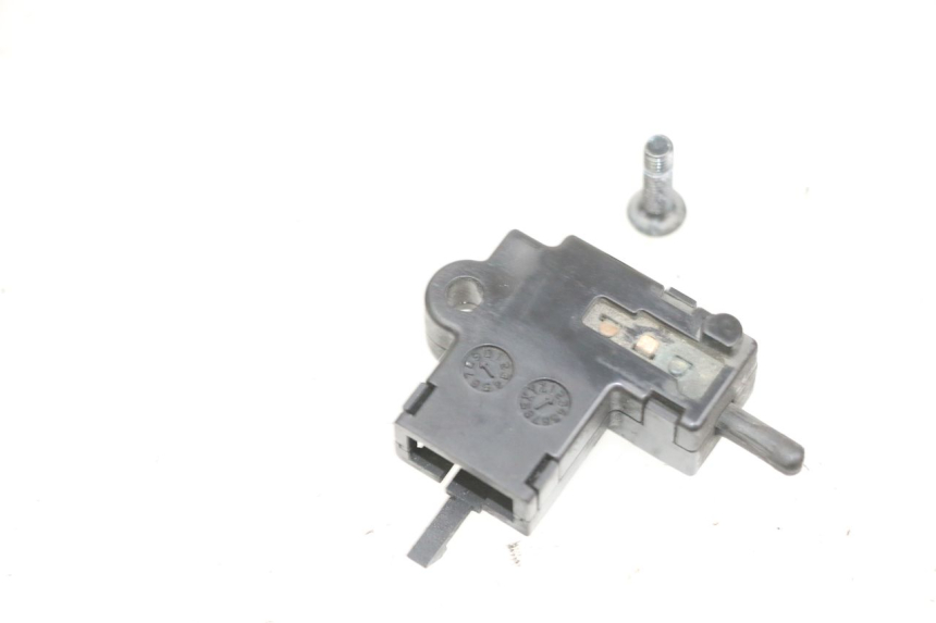 photo de KUPPLUNGSSENSOR YAMAHA FJR ABS 1300 (2006 - 2012) - Zoom auf Gebrauchszustand