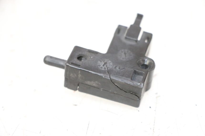 photo de KUPPLUNGSSCHALTER YAMAHA FZ6 N FAZER 600 (2004 - 2006) - Zoom auf Gebrauchszustand