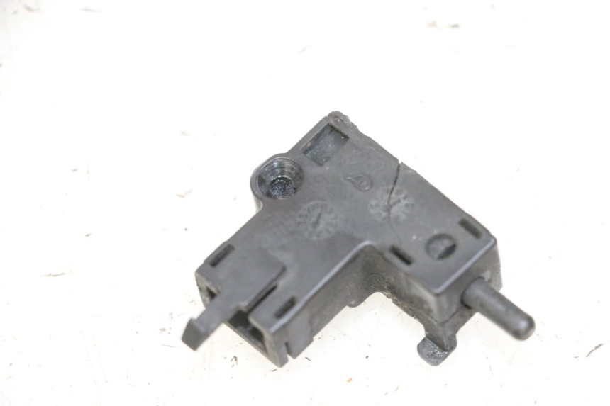 photo de KUPPLUNGSSCHALTER YAMAHA FZ6 N FAZER 600 (2004 - 2006) - Alternative Perspektive