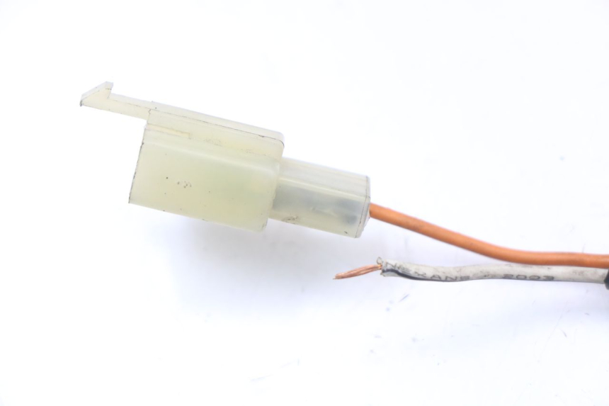 photo de RÜCKLICHTBREMSSCHALTER HYOSUNG GV AQUILA 125 (2000 - 2009) - Alternative Perspektive