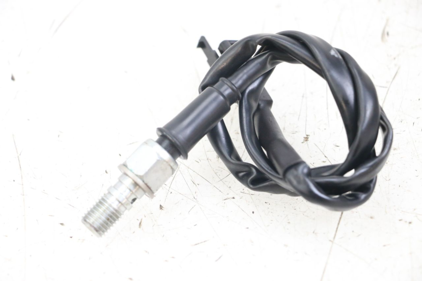 photo de BREMSLICHTSCHALTER HINTEN ARCHIVE CAFE RACER 4T 50 (2019 - 2024) - Zoom auf Gebrauchszustand