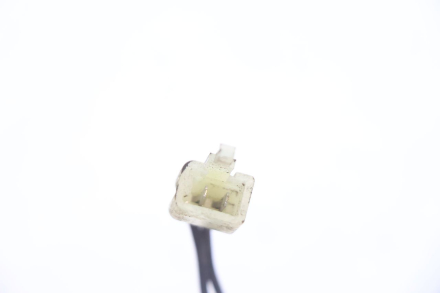 photo de BREMSLICHTSCHALTER HINTEN HONDA CB F HORNET 600 (2005 - 2006) - Technische Nahaufnahme