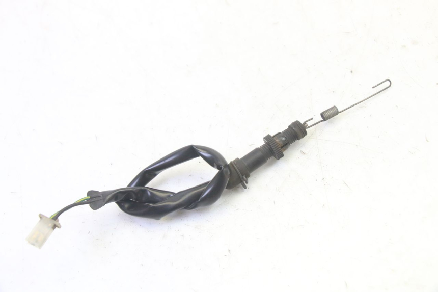 photo de BREMSLICHTSCHALTER HINTEN HONDA CBF 125 (2009 - 2015) - Alternative Perspektive