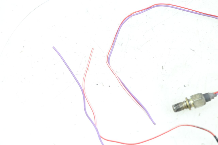 photo de BREMSLICHTSCHALTER HINTEN KSR CODE 125 (2018 - 2020) - Zoom auf Gebrauchszustand