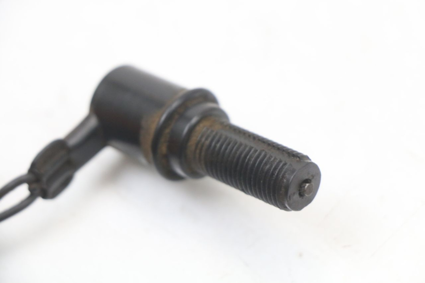 photo de BREMSLICHTSCHALTER HINTEN YAMAHA DTLC 125 (1982 - 1987) - Alternative Perspektive