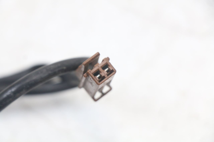 photo de RÜCKLICHT-BREMSLICHTSCHALTER YAMAHA FJR ABS 1300 (2006 - 2012) - Technische Nahaufnahme