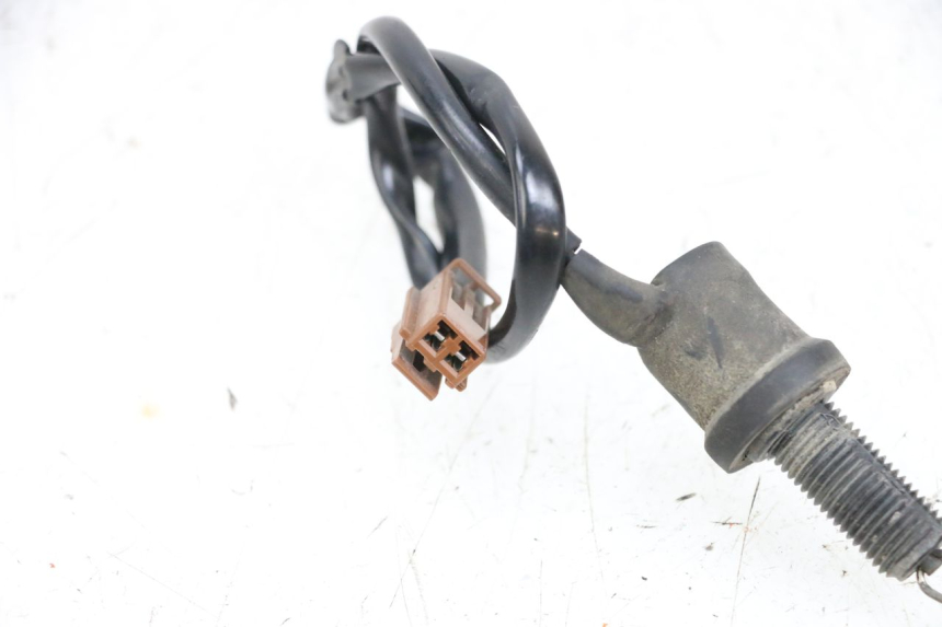 photo de RÜCKLICHT-BREMSLICHTSCHALTER YAMAHA FJR ABS 1300 (2006 - 2012) - Zoom auf Gebrauchszustand