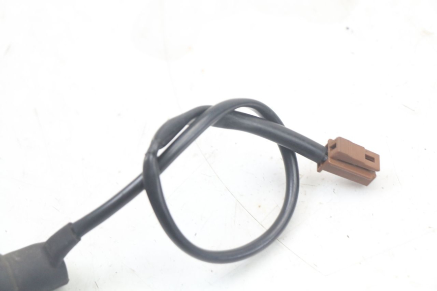 photo de BREMSLICHTSCHALTER HINTEN YAMAHA FZ1 FAZER 1000 (2007 - 2009) - Alternative Perspektive