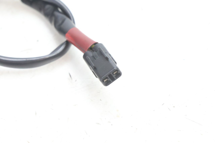 photo de BREMSLICHTSCHALTER HINTEN YAMAHA FZ8 800 (2010 - 2016) - Zoom auf Gebrauchszustand