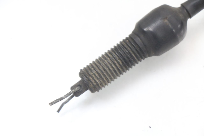 photo de BREMSLICHTSCHALTER HINTEN SUZUKI GN 125 (1997 - 2000) - Detailansicht des Bauteils