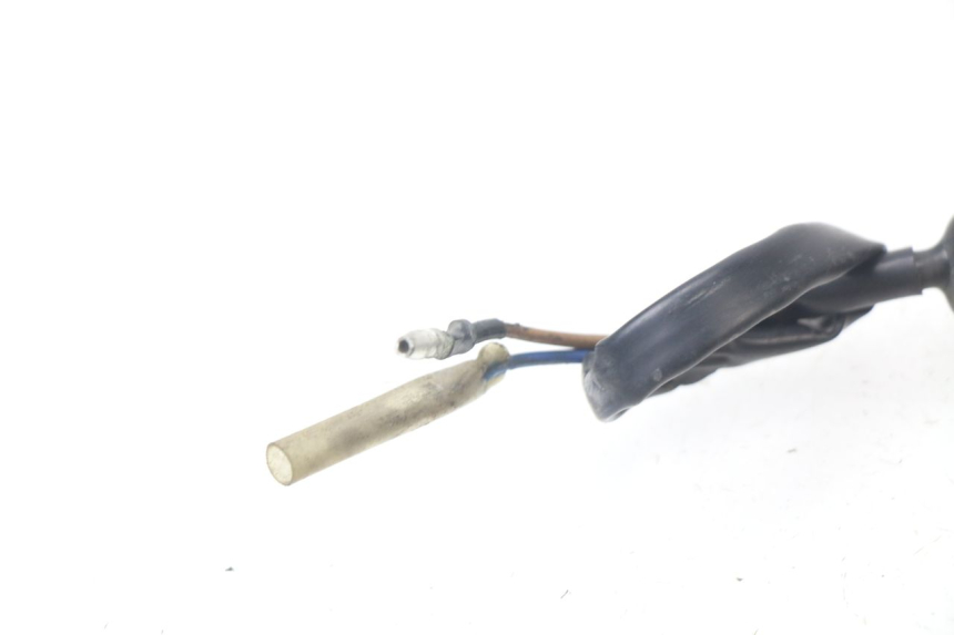 photo de BREMSLICHTSCHALTER HINTEN KAWASAKI GTR 1000 (1994 - 2004) - Detailansicht des Bauteils