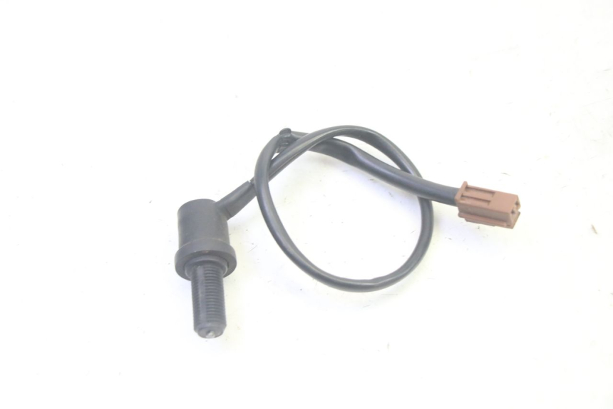 photo de BREMSLICHTSCHALTER HINTEN YAMAHA TDM ABS 900 (2002 - 2014) - Zoom auf Gebrauchszustand