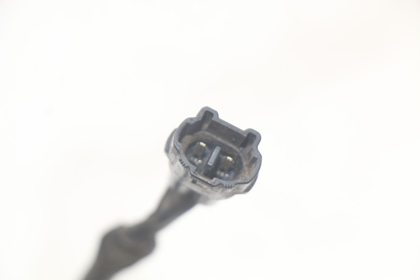 photo de RÜCKLICHT-BREMSLICHTSCHALTER KAWASAKI VERSYS ABS 650 (2015 - 2018) - Zoom auf Gebrauchszustand