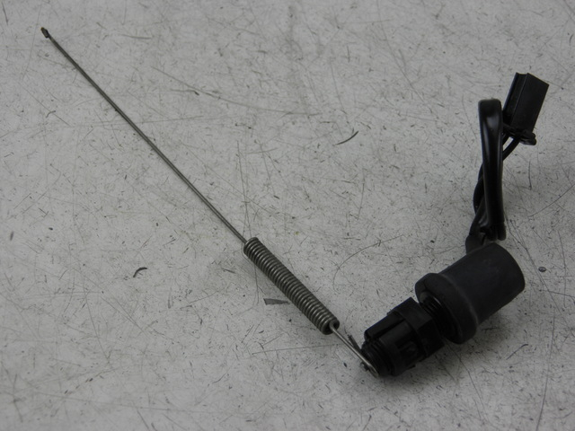 photo de BREMSLICHTSCHALTER HINTEN YAMAHA XJR 1300 (2002 - 2006) - Zoom auf Gebrauchszustand