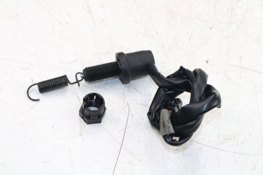 photo de BREMSLICHTSCHALTER HINTEN YAMAHA YZF R6 600 (2010 - 2016) - Hauptansicht