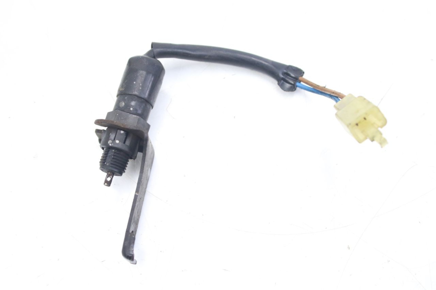 photo de RÜCKLICHT-BREMSLICHTSCHALTER KAWASAKI ZZR 600 (1995 - 2004) - Zoom auf Gebrauchszustand