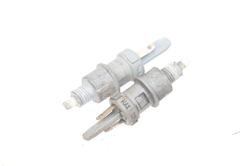 photo de BREMSLICHTSCHALTER MBK BOOSTER SPIRIT 50 (1999 - 2003) - Hauptansicht