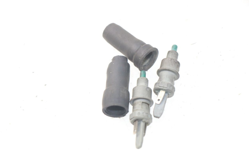 photo de BREMSLICHTSCHALTER YAMAHA BW'S 50 (1999 - 2003) - Detailansicht des Bauteils