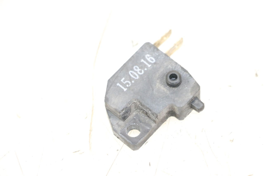 photo de BREMSLICHTSCHALTER RECHTS KYMCO AGILITY FR 2T 50 (2012 - 2017) - Hauptansicht