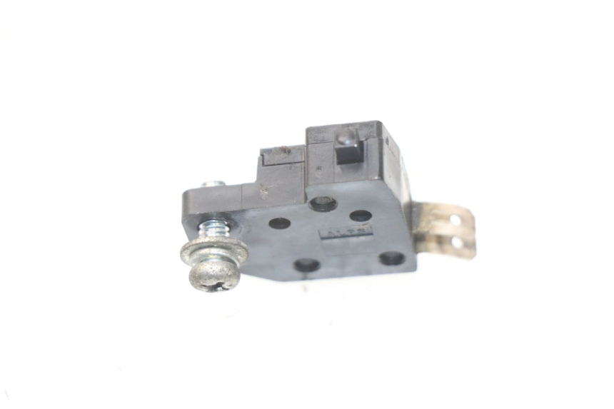 photo de BREMSLICHTSCHALTER RECHTS MV AGUSTA BRUTALE R WALLY 910 (2008 - 2008) - Detailansicht des Bauteils