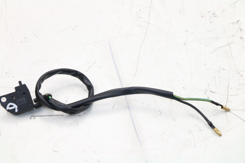 photo de BREMSLICHTSCHALTER RECHTS PEUGEOT DJANGO 2T 50 (2014 - 2019) - Zoom auf Gebrauchszustand