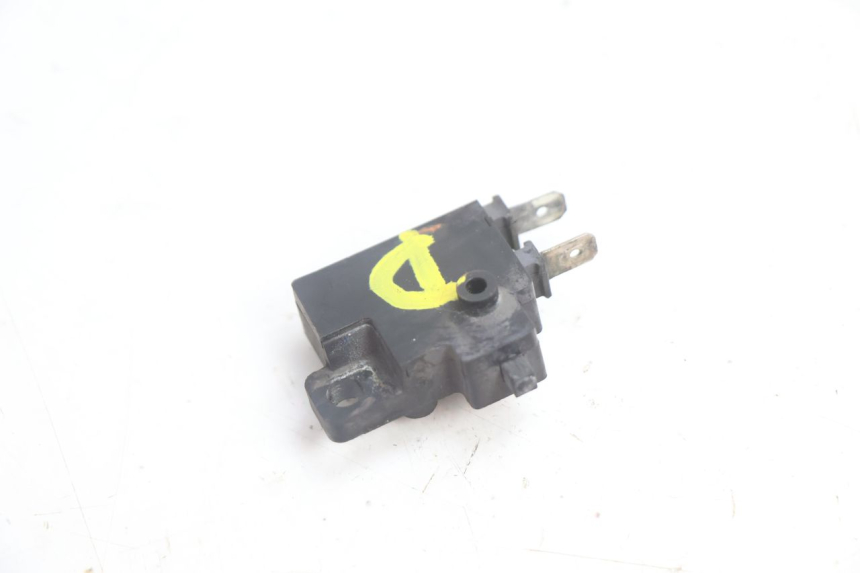 photo de BREMSLICHTSCHALTER RECHTS YAMAHA FJR 1300 (2001 - 2005) - Alternative Perspektive