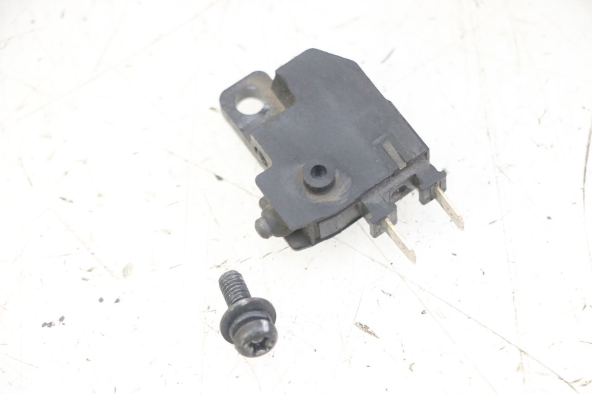 photo de BREMSLICHTSCHALTER RECHTS HONDA FORZA ABS 300 (2013 - 2017) - Zoom auf Gebrauchszustand