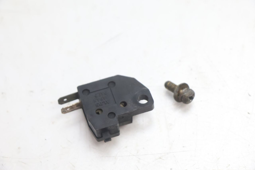 photo de BREMSLICHTSCHALTER RECHTS KAWASAKI GPX F ZX750F 750 (1986 - 1990) - Zoom auf Gebrauchszustand