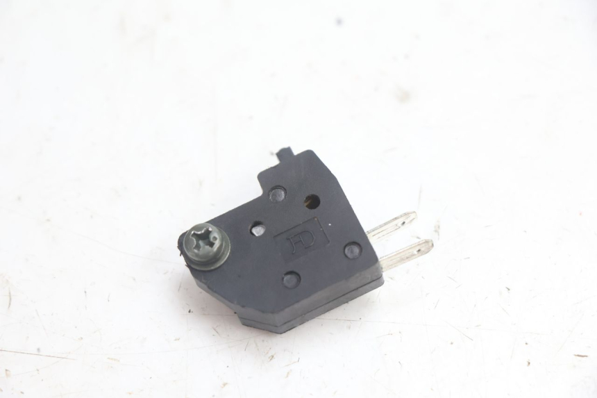 photo de BREMSLICHTSCHALTER RECHTS EUROCKA GTR 50 (2007 - 2017) - Hauptansicht