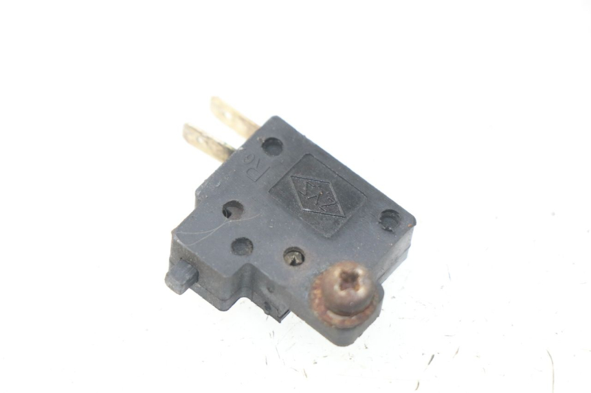 photo de BREMSLICHTSCHALTER RECHTS SYM GTS EFI ABS 125 (2012 - 2016) - Hauptansicht