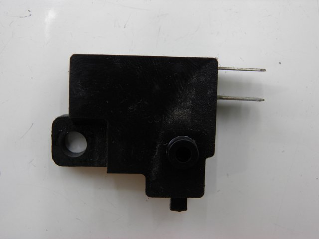 photo de RECHTER BREMSLICHTSCHALTER HONDA NHX LEAD 110 (2008 - 2010) - Detailansicht des Bauteils