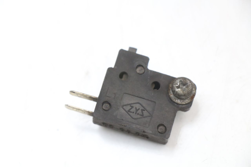 photo de BREMSLICHTSCHALTER RECHTS SYM JOYRIDE EVO 125 (2009 - 2016) - Hauptansicht