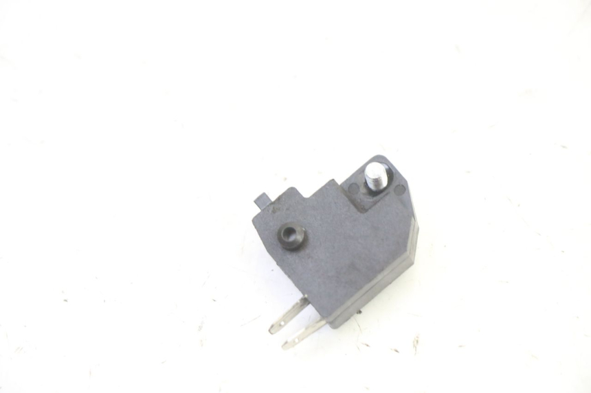 photo de BREMSLICHTSCHALTER RECHTS KIDEN KD125-G 125 (2018 - 2022) - Zoom auf Gebrauchszustand