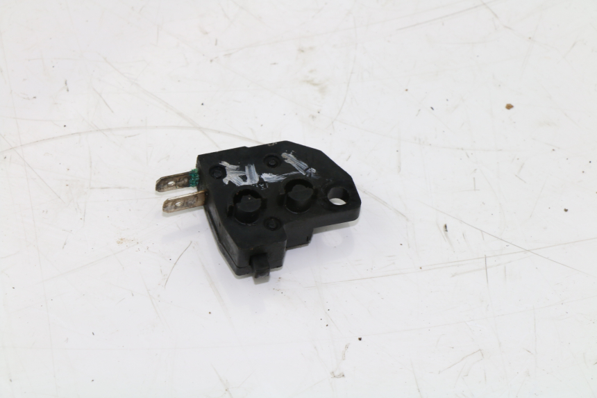 photo de BREMSLICHTSCHALTER RECHTS KAWASAKI KVF EPS 4X4 BRUTE FORCE 750 (2012 - 2017) - Alternative Perspektive