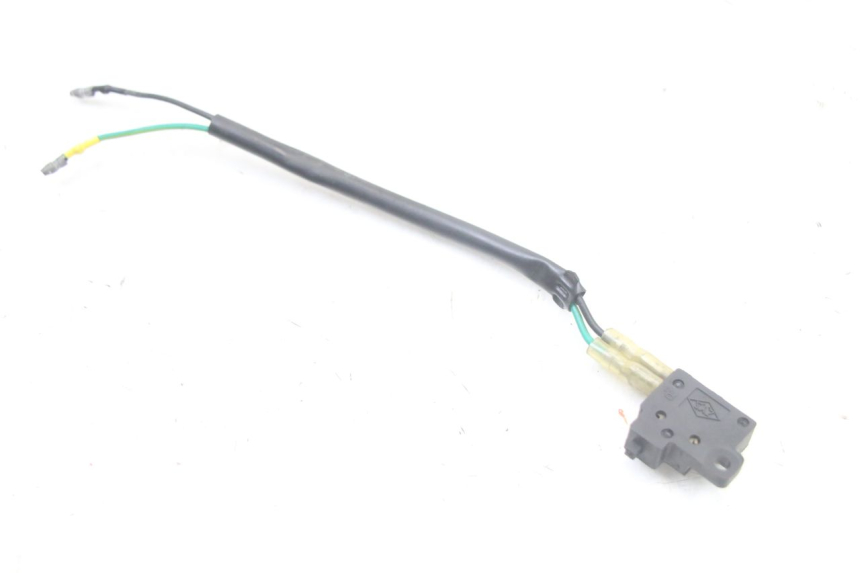 photo de BREMSLICHTSCHALTER RECHTS KYMCO PEOPLE S 125 (2000 - 2008) - Zoom auf Gebrauchszustand