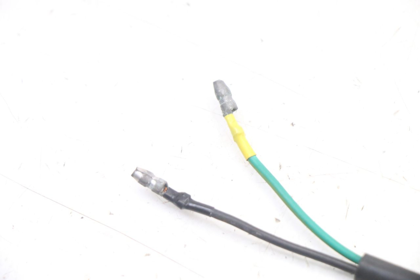 photo de BREMSLICHTSCHALTER RECHTS KYMCO PEOPLE S 125 (2000 - 2008) - Technische Nahaufnahme