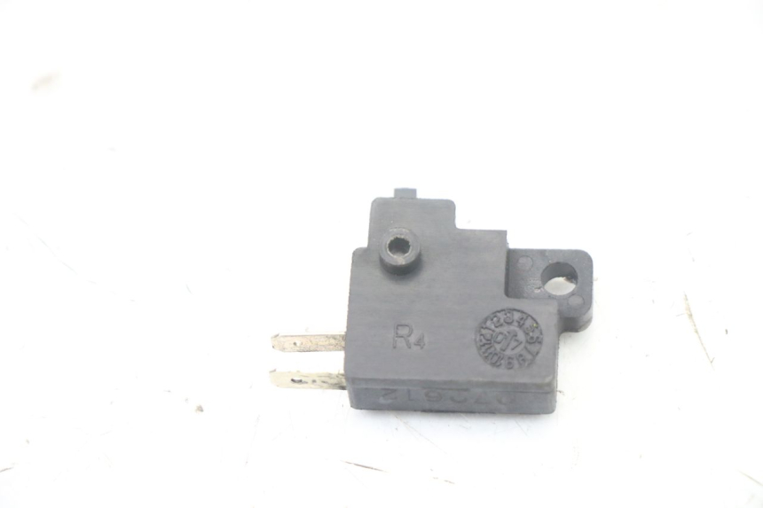 photo de BREMSLICHTSCHALTER RECHTS KYMCO XCITING 500 (2007 - 2010) - Zoom auf Gebrauchszustand