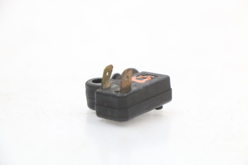 photo de BREMSLICHTSCHALTER RECHTS MBK MW TRYPTIK 125 (2014 - 2016) - Zoom auf Gebrauchszustand