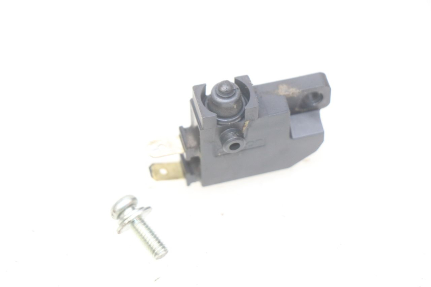 photo de RECHTER STOPP-LICHTSCHALTER YAMAHA N-MAX NMAX 125 (2017 - 2020) - Detailansicht des Bauteils