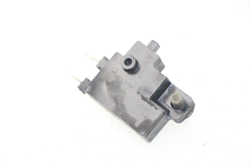 photo de BREMSLICHTSCHALTER RECHTS HONDA NSS EX FORZA 250 (2005 - 2013) - Zoom auf Gebrauchszustand