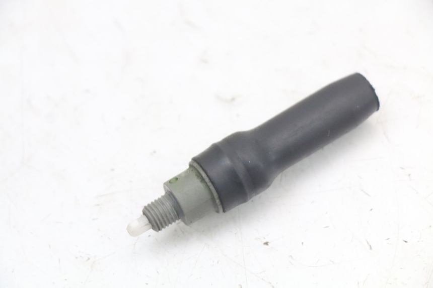 photo de BREMSLICHTSCHALTER RECHTS PEUGEOT LUDIX 50 (2008 - 2017) - Hauptansicht