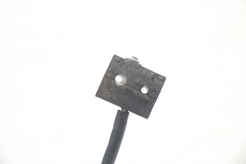 photo de BREMSLICHTSCHALTER RECHTS PEUGEOT SATELIS COMPRESSOR K15 125 (2006 - 2009) - Zoom auf Gebrauchszustand