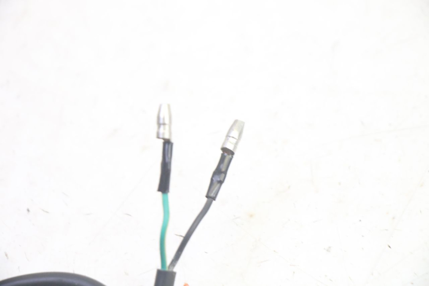 photo de BREMSLICHTSCHALTER RECHTS EFUN PUSA 1 - Technische Nahaufnahme