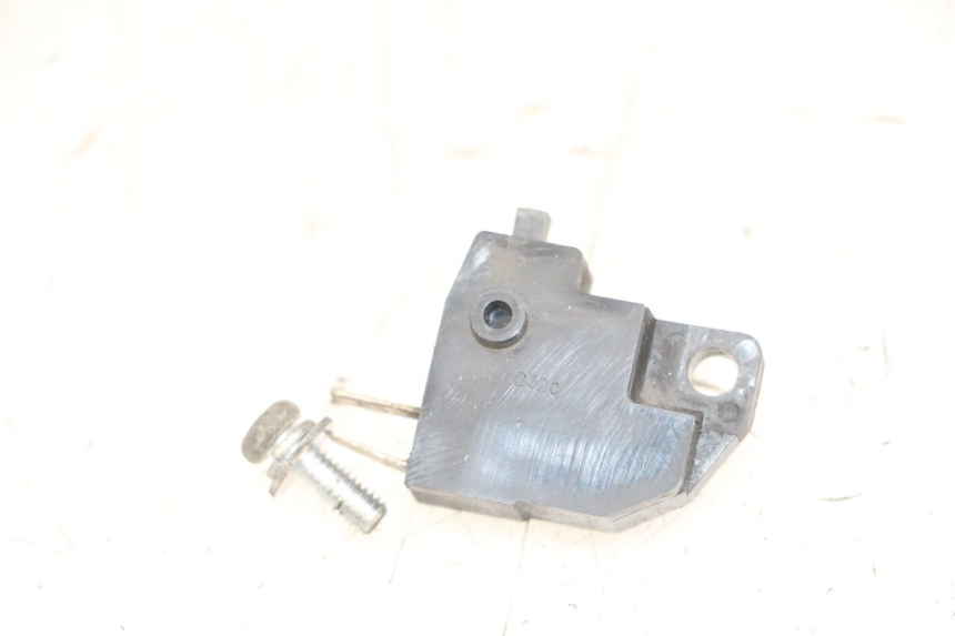 photo de BREMSLICHTSCHALTER RECHTS PEUGEOT SATELIS 125 (2013 - 2018) - Zoom auf Gebrauchszustand