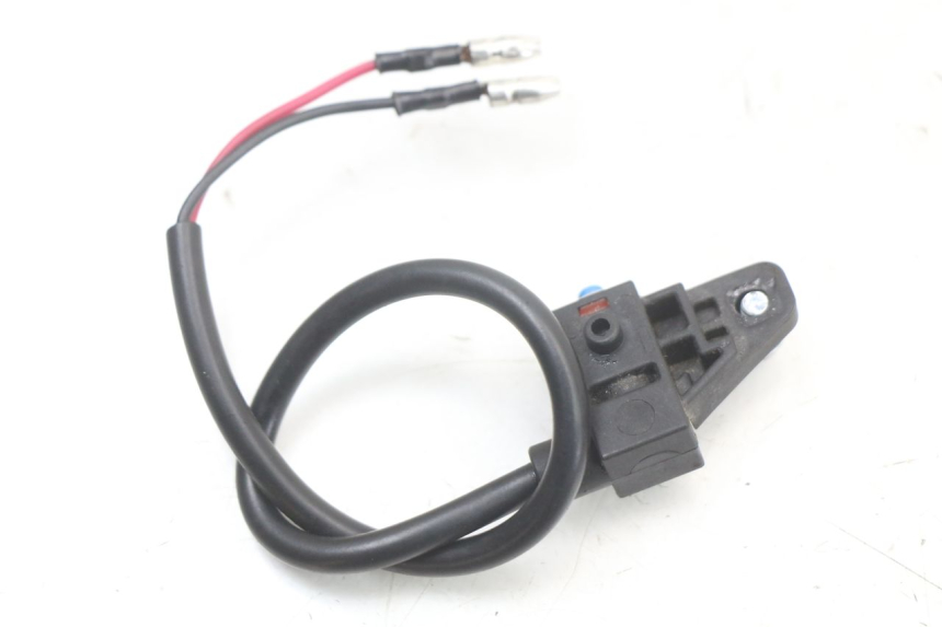 photo de BREMSLICHTSCHALTER RECHTS VASTRO STREET X 4T 50 (2016 - 2021) - Zoom auf Gebrauchszustand