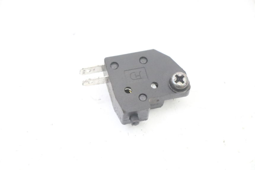 photo de RECHTER STOPP-LICHTSCHALTER SYM ORBIT 2 4T 50 (2008 - 2017) - Detailansicht des Bauteils