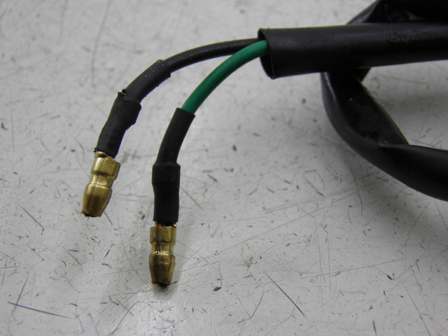 photo de BREMSLICHTSCHALTER RECHTS SYM SYMPLY 4T 50 (2012 - 2015) - Detailansicht des Bauteils